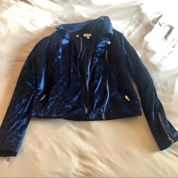 Urban Outfitters Jackets & Blazers - Urban Outfitters velvet moto jacket